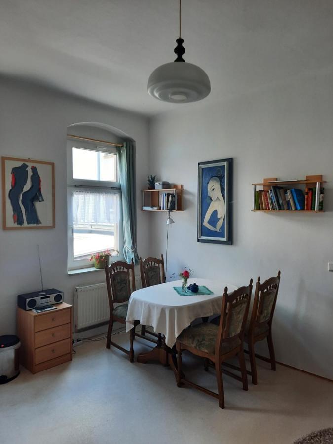 Kunstoase Am Blauen Haus Lägenhet Dresden Exteriör bild